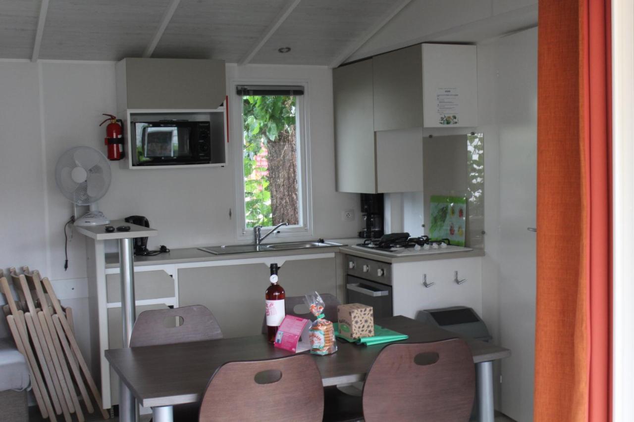 Les Mobiles Homes De La Palmyre Les Mathes Esterno foto