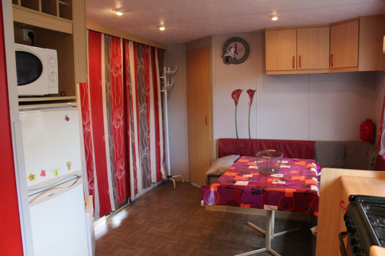 Les Mobiles Homes De La Palmyre Les Mathes Esterno foto